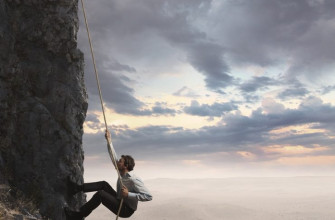 Altitude Sickness Hiking Trekking Nepal