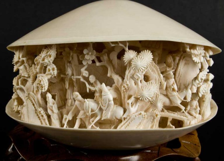 Chinese Ivory Art •