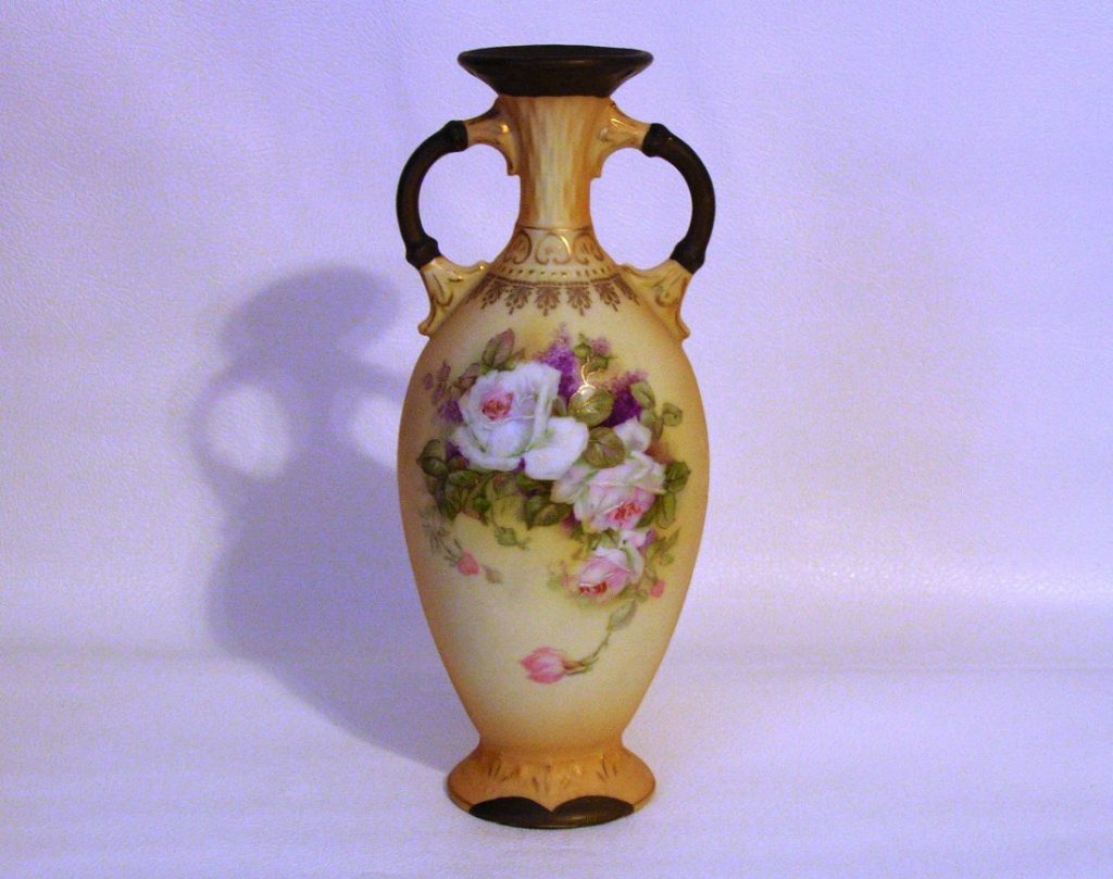 Austria Vase •
