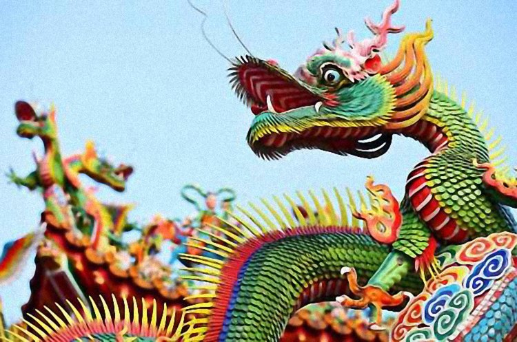 Chinese Dragon Sculpture