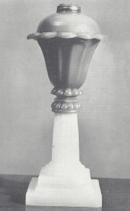 Early sandwich lamp